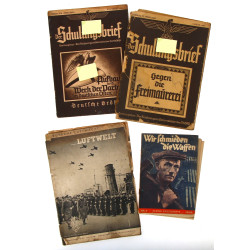 WW II - 4 revues et fascicules en allema