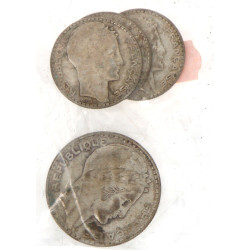 4 pièces de 10 F Turin et une pièce de 2