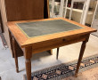 Petite table bureau plateau cuir (qqs ta
