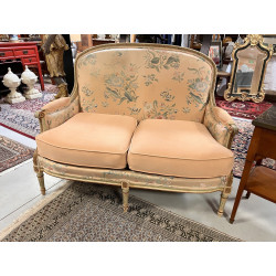 Canapé de style Louis XVI en bois laqué 