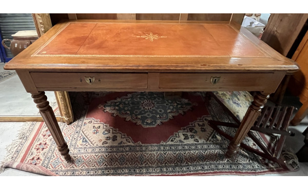 Bureau plat en bois fruitier, plateau cu