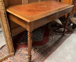 Bureau plat en bois fruitier, plateau cu