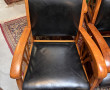 Suite de 4 fauteuils en bois exotique, a
