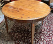 Belle table ronde en bois fruitier, H 75