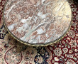 Petite table basse à plateau rond vers 1