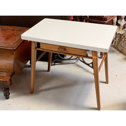 Table bureau enfant style BAUMANN, piète