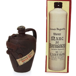 Lot comprenant un vieux marc de Bourgogn