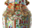 CHINE, Canton - Vase balustre en porcela