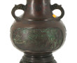 CHINE - Vase en bronze à patine médaille