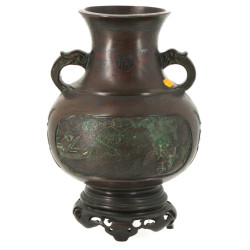 CHINE - Vase en bronze à patine médaille