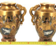 JAPON - Paire de vases en céramique sats
