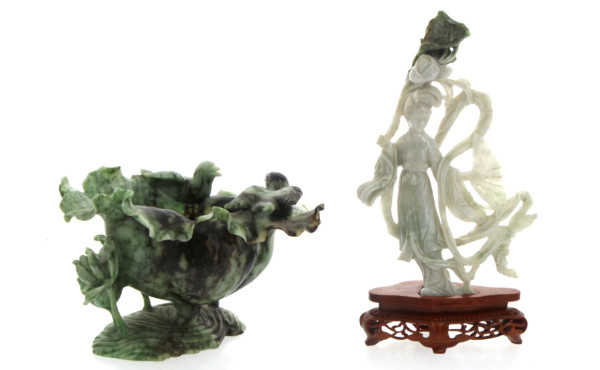CHINE fin Xxème - Femme à l'éventail, su
