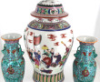 Paire de vases en porcelaine décor flora