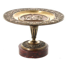 Coupe sur piédouche en laiton bronze à d