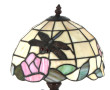 Lampe décorative à abat-jour vitrail dan