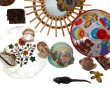 Lot de bibelots divers : 3 miroirs rotin