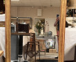 Grand miroir XIXème en bois et stuc doré
