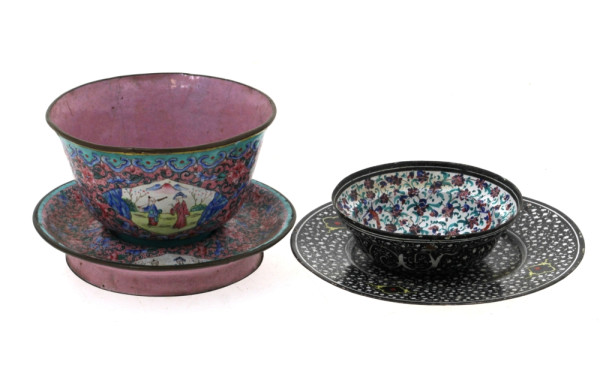 ORIENT - Deux tasses et soucoupes ancien