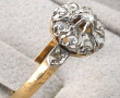 Bague ancienne deux ors 18 cts, poinçon 