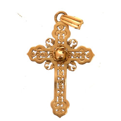 Pendentif croix ajourée en or jaune 18 c