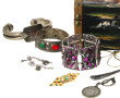 Coffret à bijoux garni de quelques bijou