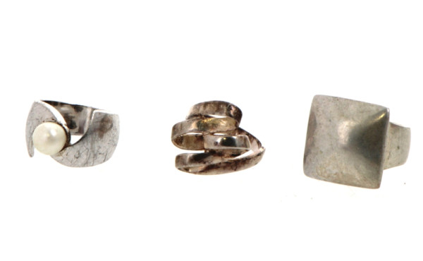 Lot de 3 bagues modernes en argent dont 