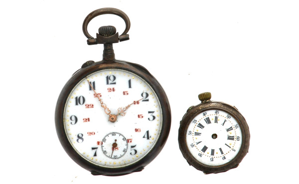 Lot de 2 montres en argent : une montre 