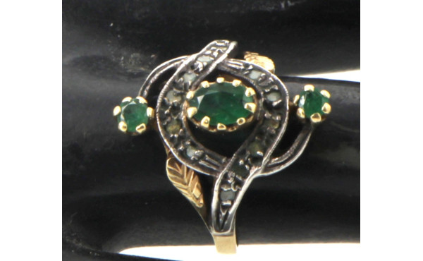 Bague en or 18 carats (750ème), sertie d