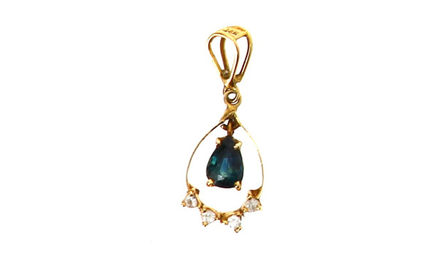 Pendentif en or jaune 14 cts, serti d'un