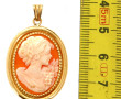 Pendentif camée à profil féminin, montur