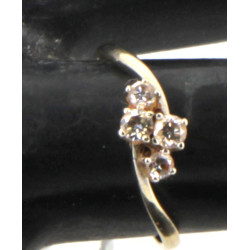 Bague en or 18 carats (750ème), sertie d