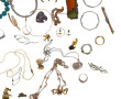 Lot de bijoux fantaisie dont broche CACH