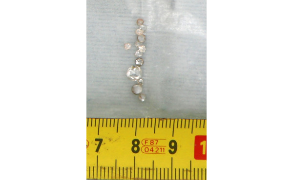 Lot de petits diamants taille rose, poid
