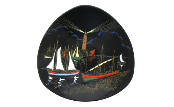LONGWY - Assiette à décor d'un port de p