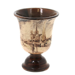 Vase forme tulipe sur piédouche en faïen