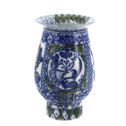 Vase en porcelaine à décor d'oiseaux, fl