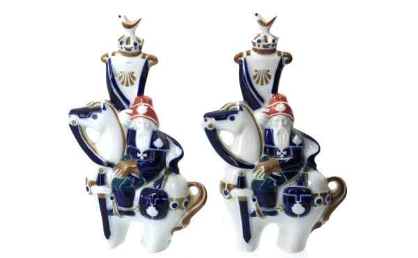 "Pèlerin de Saint-Jacques", paire de suj
