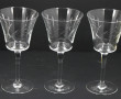 11 verres à vin en cristal forme tulipe.