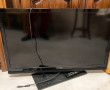 Téléviseur GRUNDIG 100 cm avec télécomma