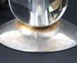 Petite lampe à poser en métal et boules 