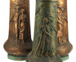 Trois vases en plâtre patiné titrés "Le 