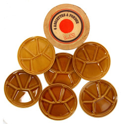 GIEN - 6 assiettes à fondue en faïence e