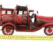 Véhicule automobile des années 20 équipé