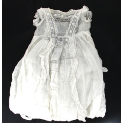 Robe de baptême ancienne brodée avec cap