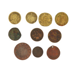 Lot de jetons et monnaies en cuivre et l