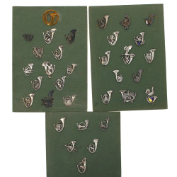 33 insignes de chasseurs alpins du 1er a