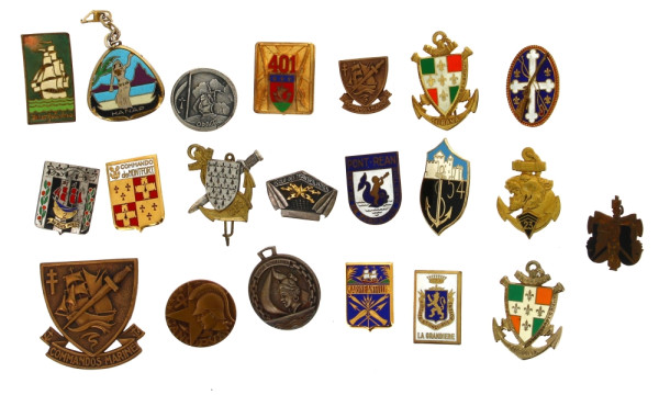 21 insignes de la marine nationale