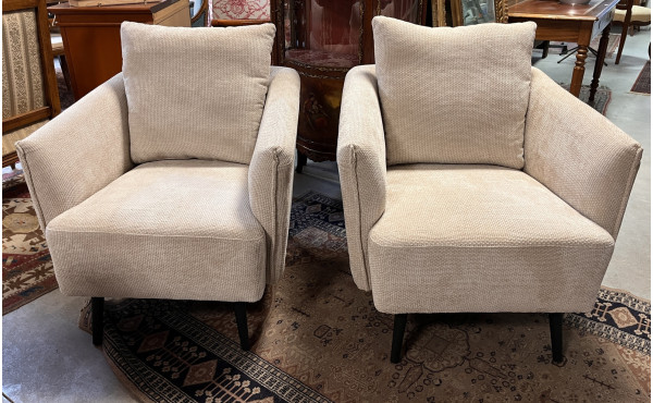 Paire de fauteuils modernes en lainage p
