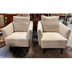 Paire de fauteuils modernes en lainage p