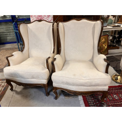 Paire de bergères de style Louis XV en b